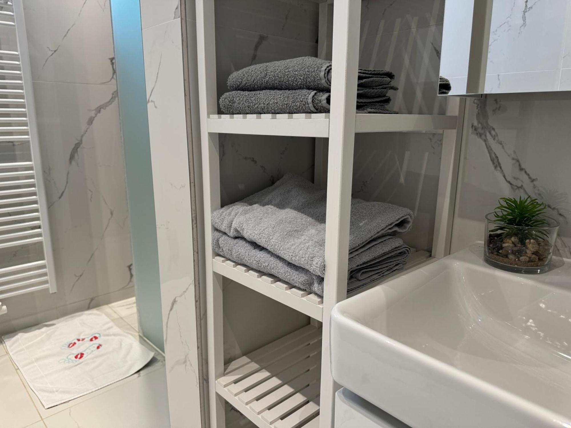 Gemuetliche 2- Nahe Neuen Donau Appartement Wenen